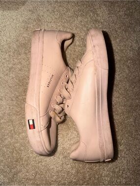 Tommy Hilfiger Blush Pink Low-Top Sneakers
